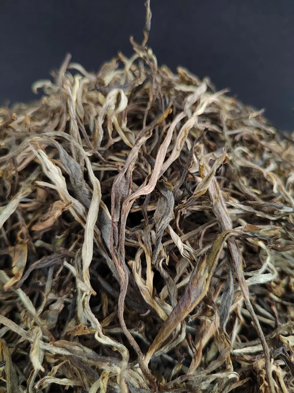 Raw loose tea.webp